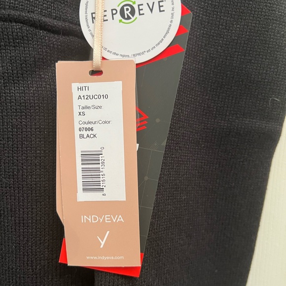 Indygena Hiti Sweater, black, size x-small- NWT - Picture 3 of 7